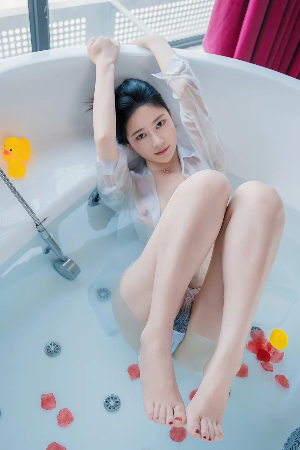 年年 - 浴女 [82P-375MB] tg@simisebaisi 【丝足阁】066.webp